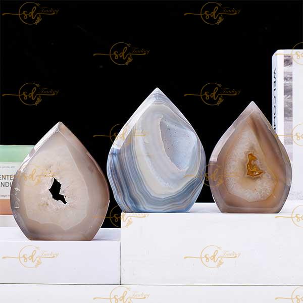 Agate Crystal Cave Flames