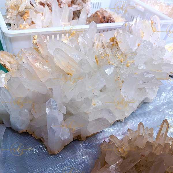 Natural White Quartz Cluster Geodes Rock